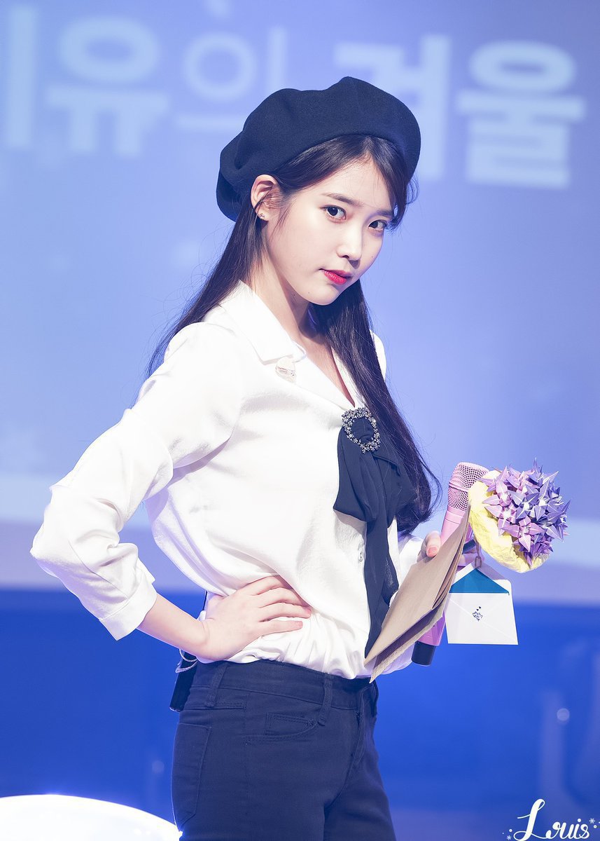 긴머리가 잘어울리는 아이유.jpgif | 인스티즈