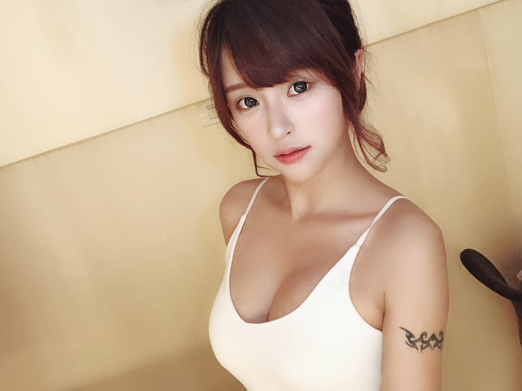 홍콩 출신 스트리머.jpg | 인스티즈