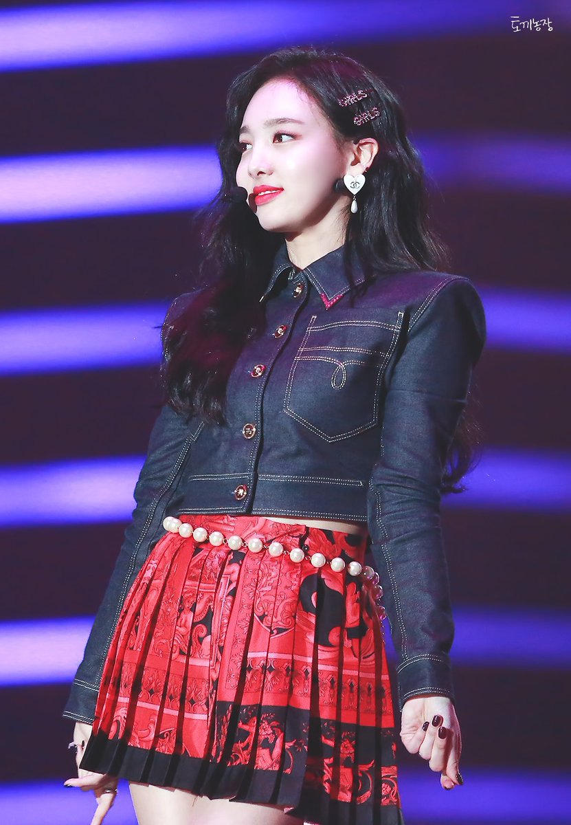 트와이스의 맏내 나연이.jpgif | 인스티즈