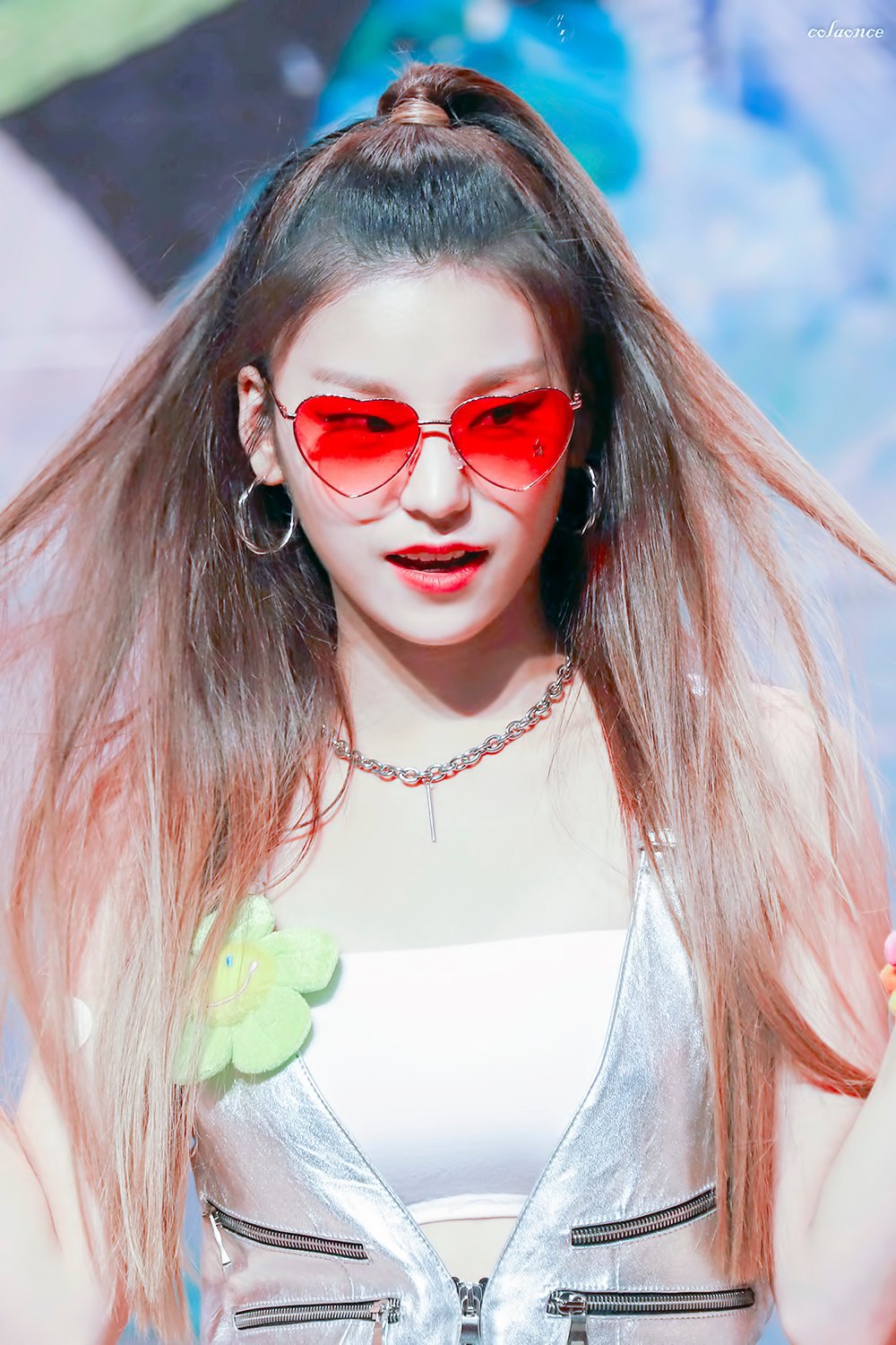 솔직히 좀 귀여운 ITZY 예지.jpgif | 인스티즈
