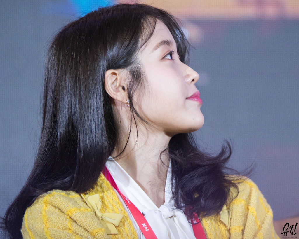 191215 tvN 즐거움전 아이유 | 인스티즈