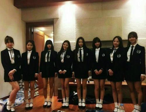 오마이걸의 충격적인 비율 | 인스티즈