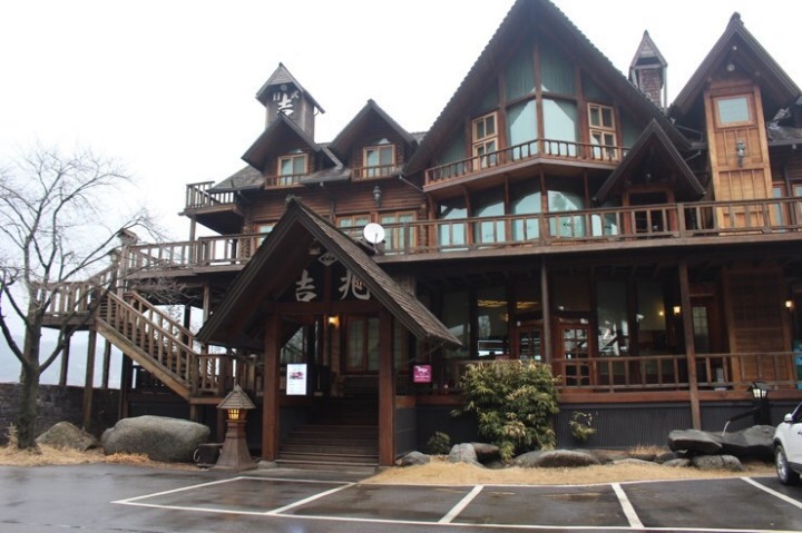 사실은 일본을 엄청나게 좋아하는 한국사람들???...jpg | 인스티즈