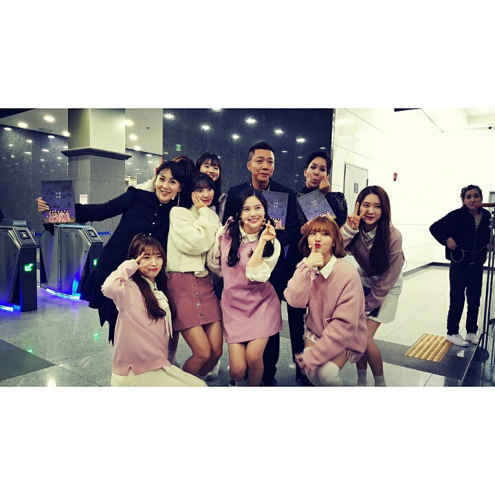 오마이걸 슈가맨2 단체 사진 | 인스티즈