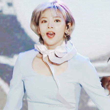 트와이스를 최정상 그룹으로 만들어준 cheer up.gif (9장) | 인스티즈